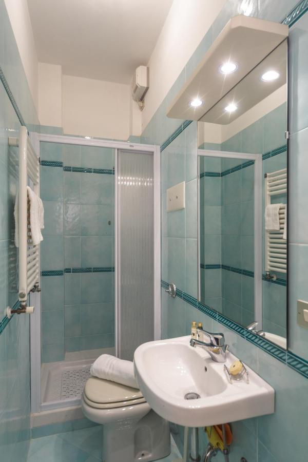 Casa Linda Vista Da Sogno, Piscina E Tennis Rapallo Zewnętrze zdjęcie