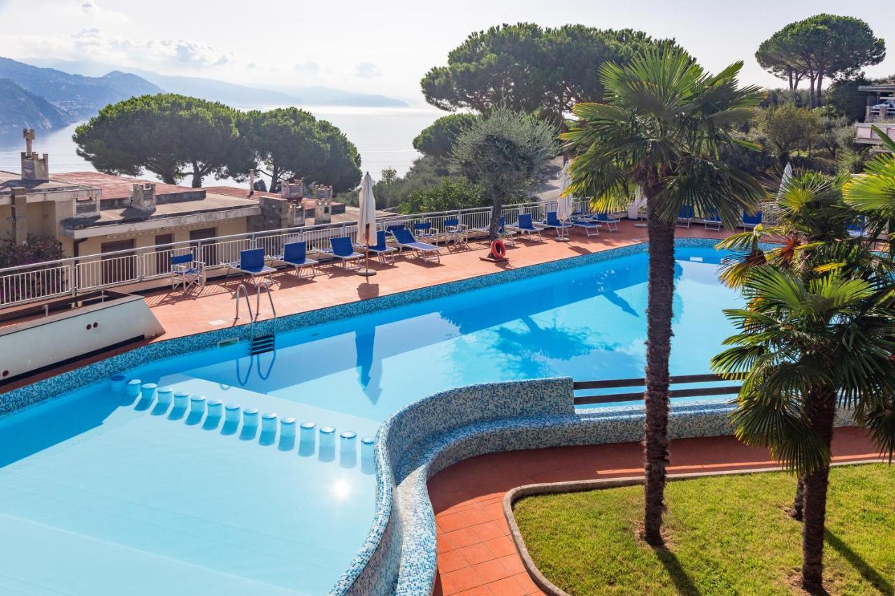 Casa Linda Vista Da Sogno, Piscina E Tennis Rapallo Zewnętrze zdjęcie